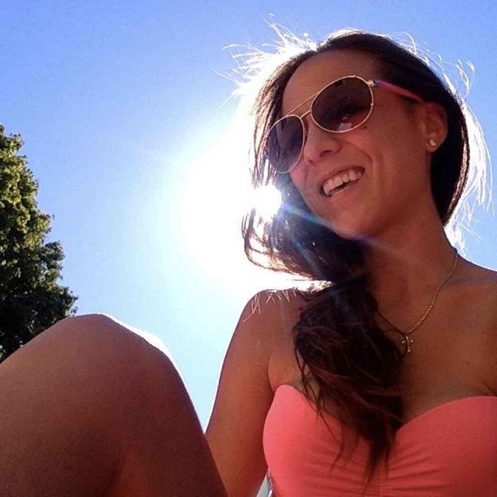 Meet your Posher, Rebecca